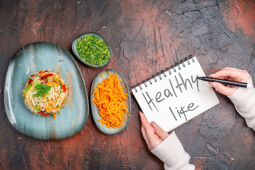 Read more about the article 10 Daily Habits for a Healthier Life